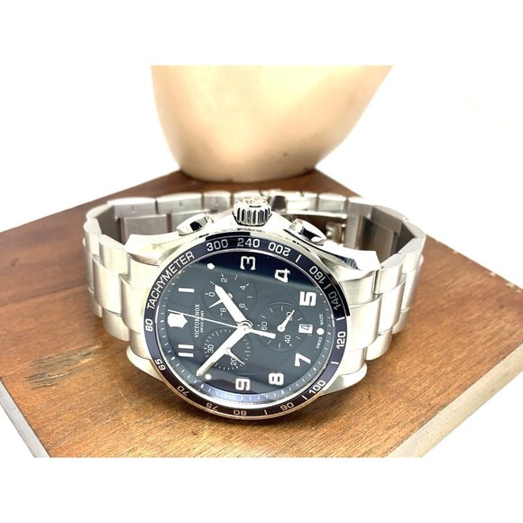 Victorinox Swiss Army Men's Watch 241652 Blue Dial Quartz Chronograph Steel 44mm - Picture 8 of 14